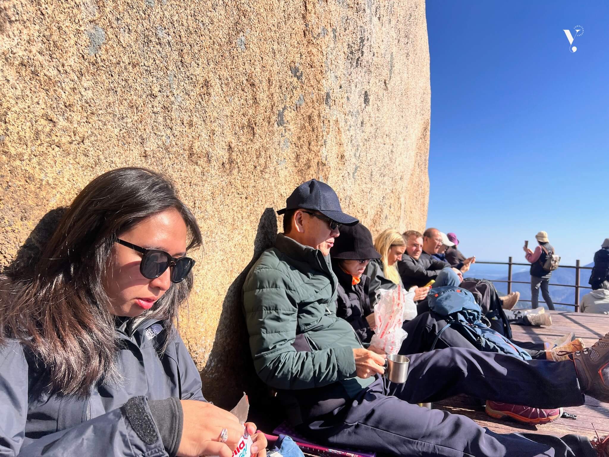 Hiking Ulsanbawi Rock 8