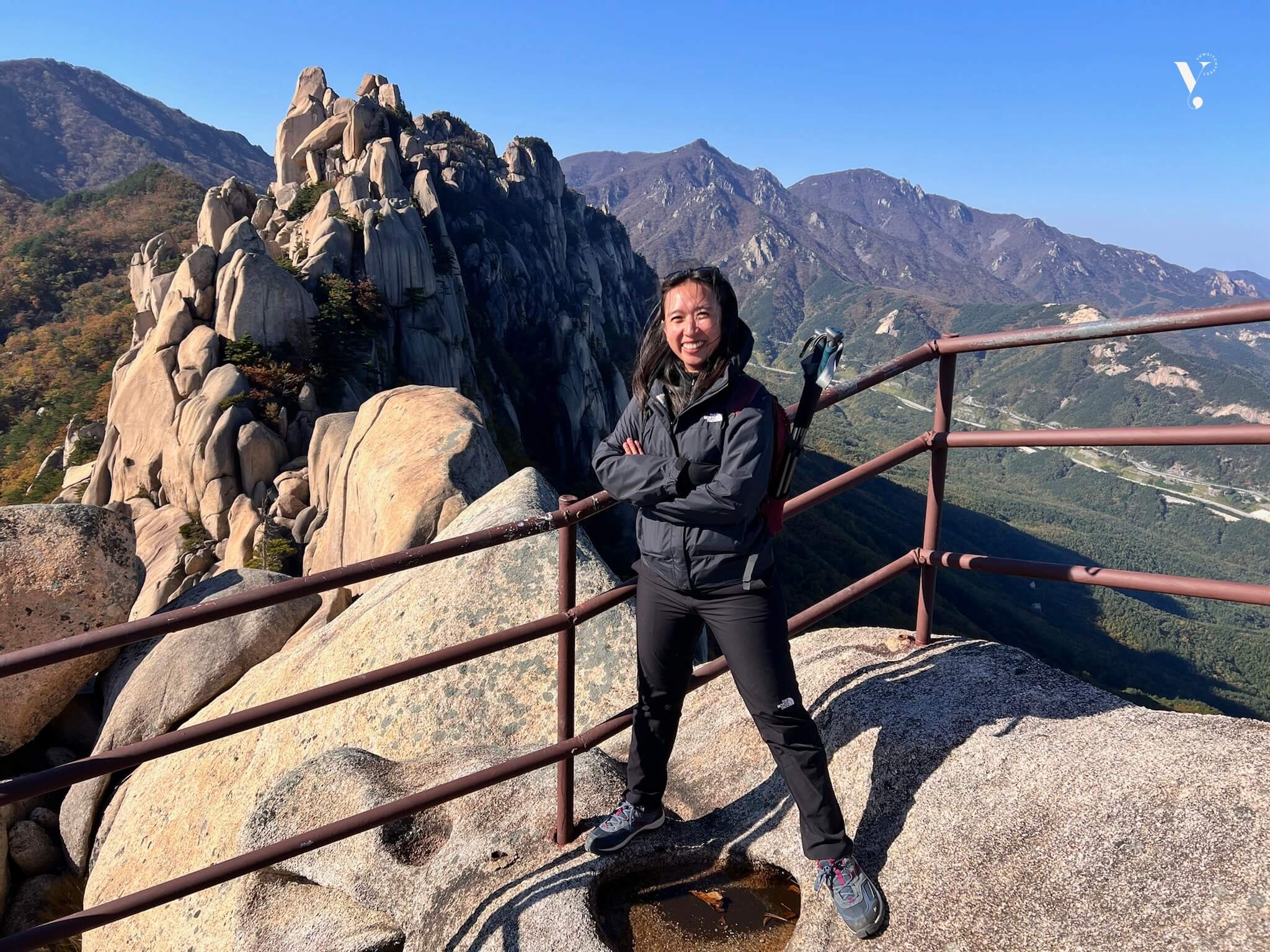 Hiking Ulsanbawi Rock 9