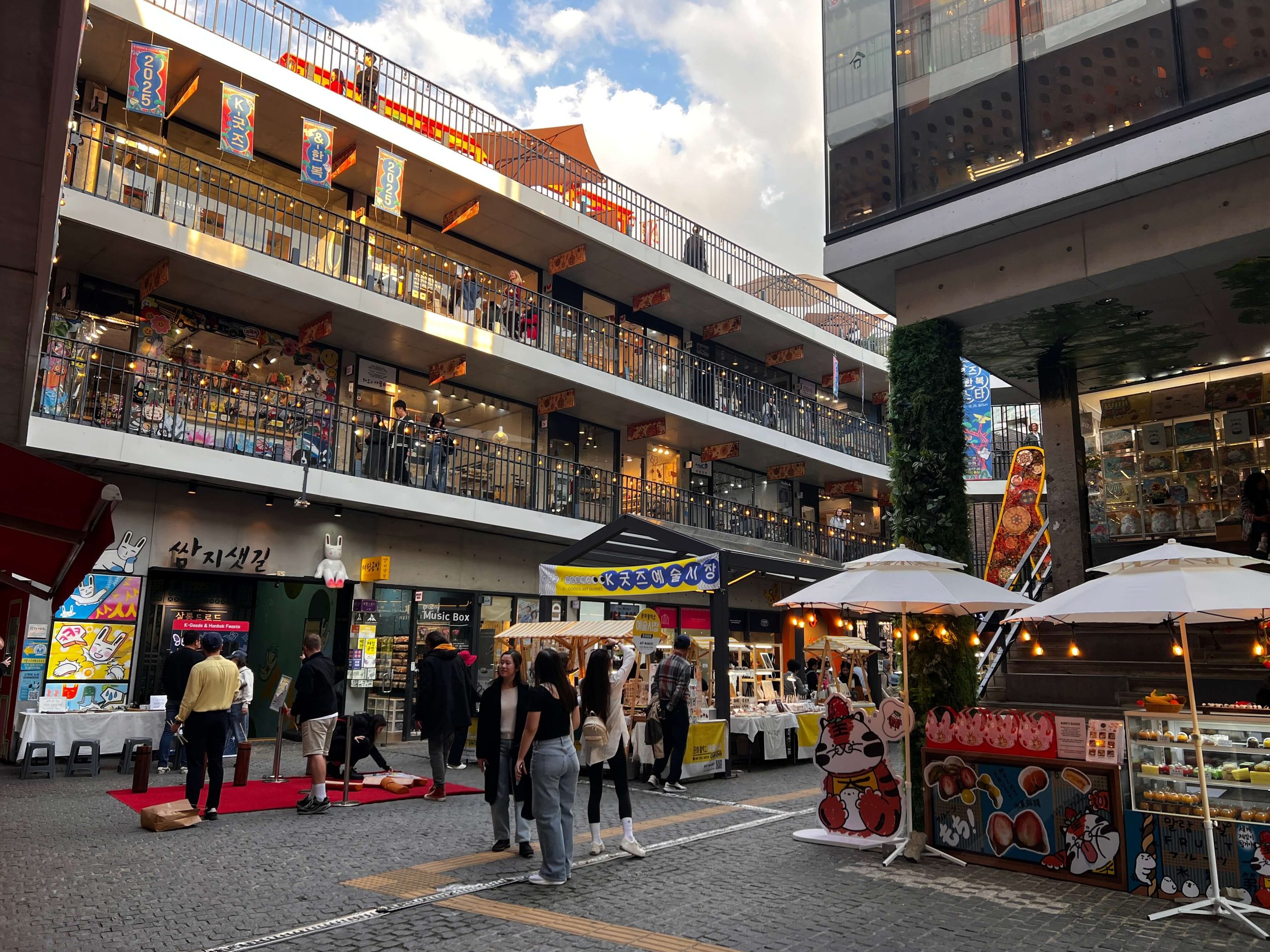 7 Best Things To Do in Insadong